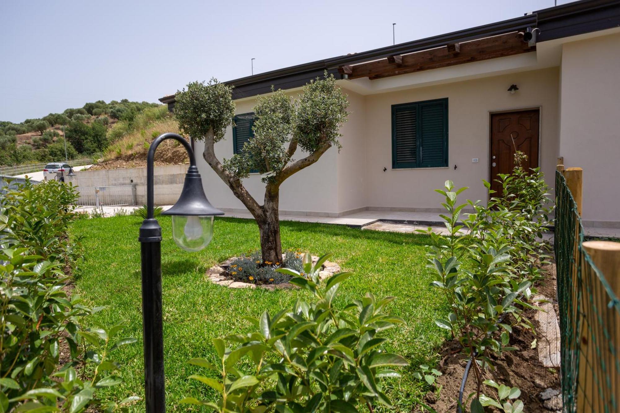 Luna -parking-garden -view - Wifi- *
