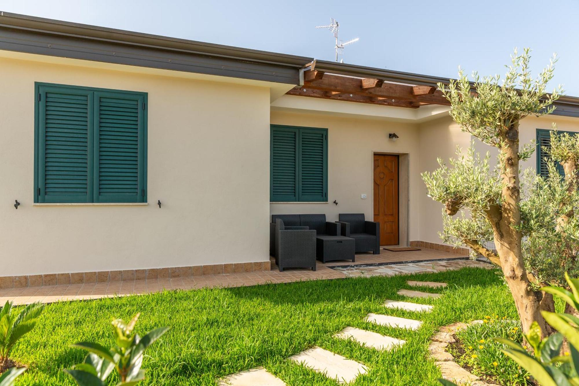 Luna -parking-garden -view - Wifi-